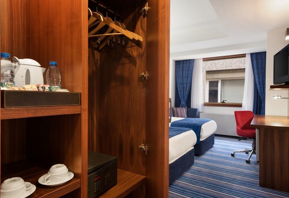 Taxim Express Bosphorus Hotel Stambuł Zewnętrze zdjęcie